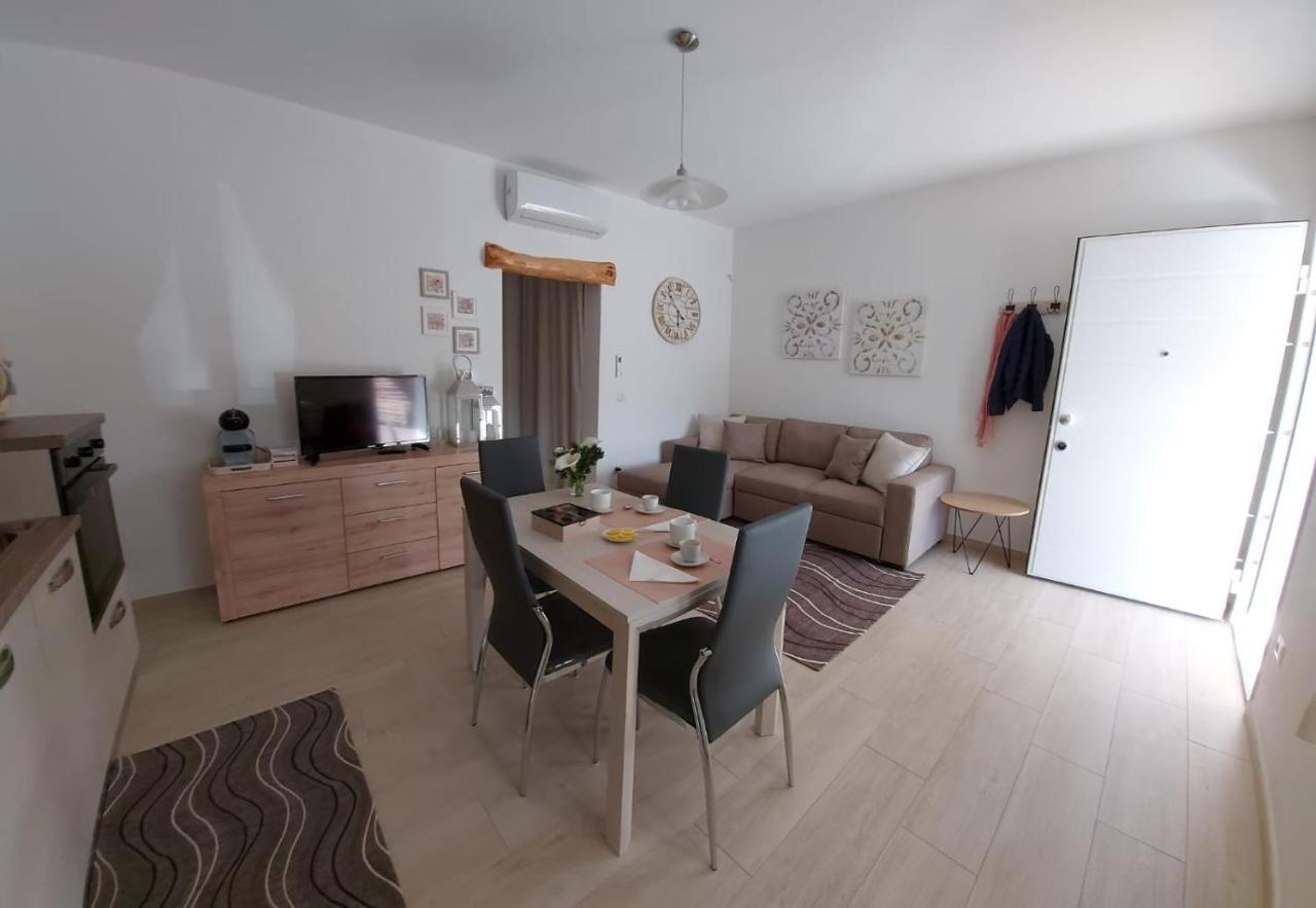 Casa Vacanze Olbia - Alebea - Εξωτερικό φωτογραφία